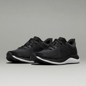 BRAND NEW Lululemon Chargefeel Workout Shoe
